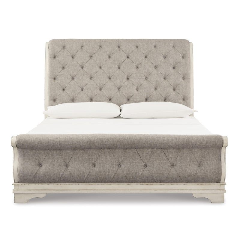 Signature Design by Ashley Realyn California King Upholstered Sleigh Bed B743-78/B743-76/B743-95 IMAGE 2
