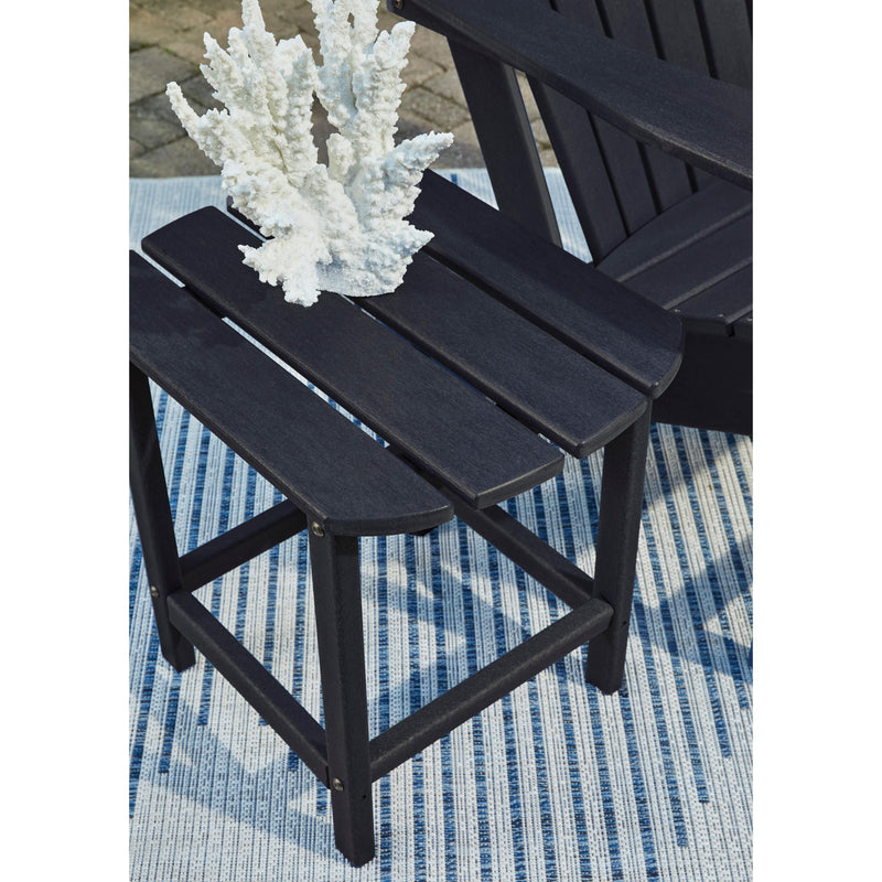 Signature Design by Ashley Outdoor Tables End Tables P008-703 IMAGE 5